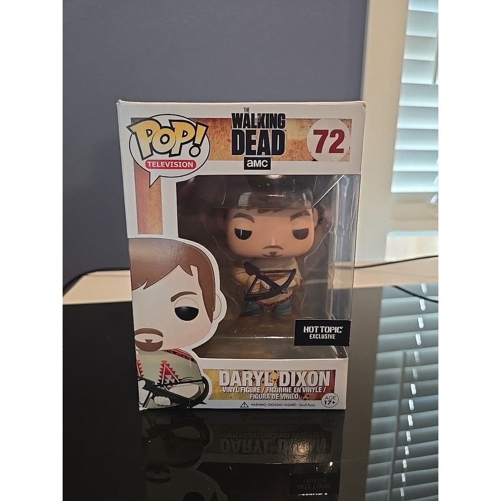 Daryl Dixon Poncho Funko Pop #72 (Box Wear) Walking Dead Hot Topic Exclusive